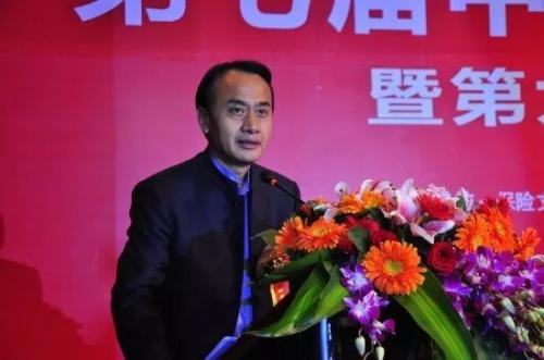 最低调资本大鳄李光荣涉嫌行贿被批捕，重温他和投资型财险往事
