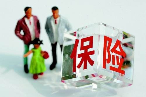 <b>意想不到的中介巨头们：保险“中介集团”悄然成型，市场趋势还是规则漏洞</b>